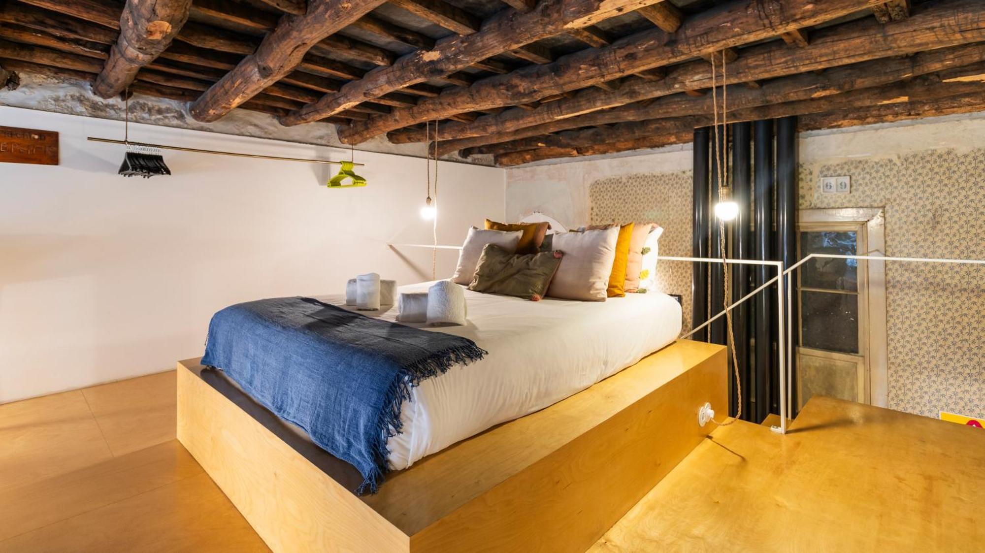 Eccentric Mouzinho Mezzanine By Lovelystay 波尔图 外观 照片